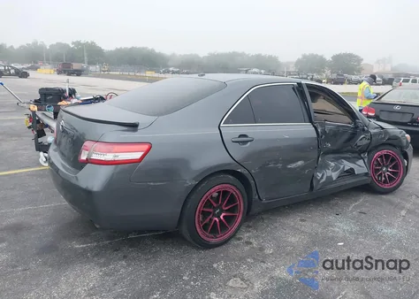 2011 Toyota Camry Le from USA, damaged, VIN 4T1BF3EK6BU142718